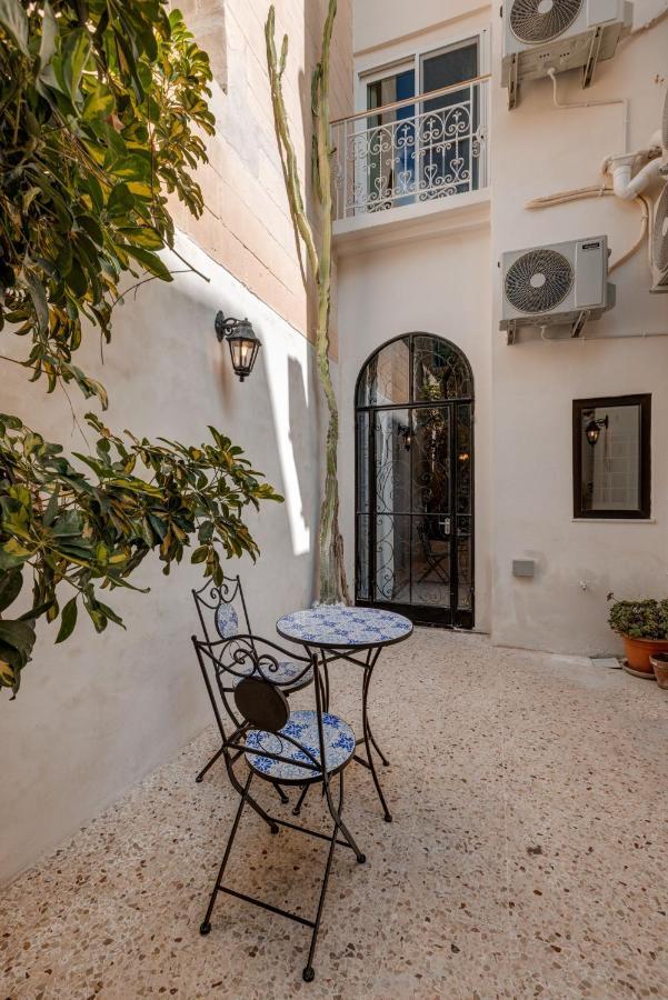 Piju Lux Apartments Sliema Exteriör bild